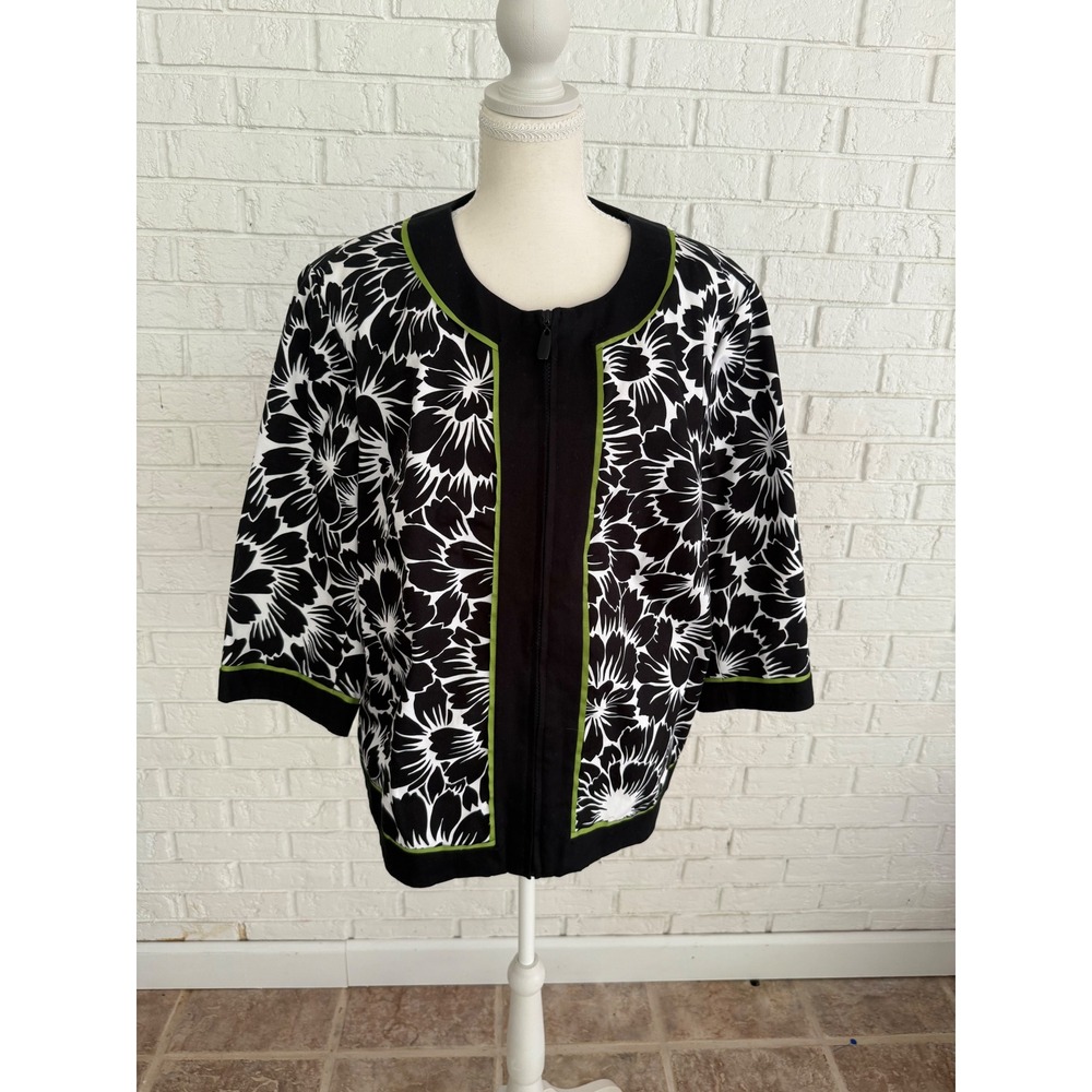 Trenz Woman Jacket Women 1X Black White Floral Excellent Zip 3/4 Sleeve Cotton